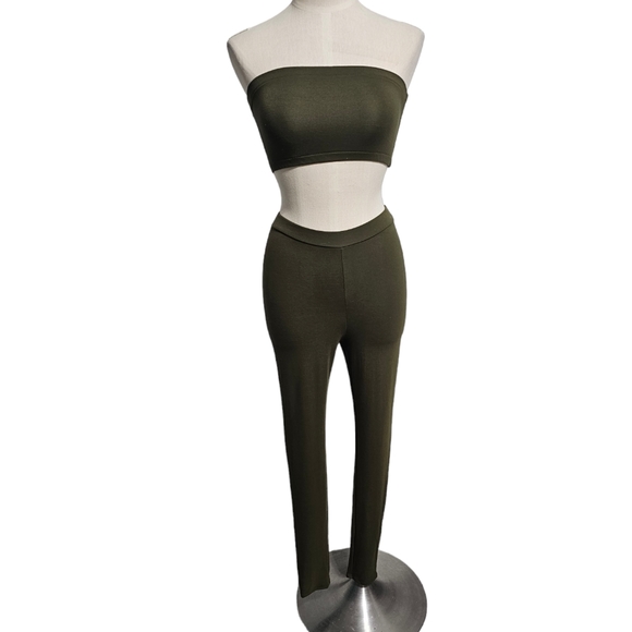 FASHION NOVA* Talk About It 3 Piece Legging set - Picture 4 of 5